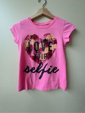Freeze - Pink Graphic 'Love Your Selfie' Short Sleeve Tee - Girl’s Size 10/12